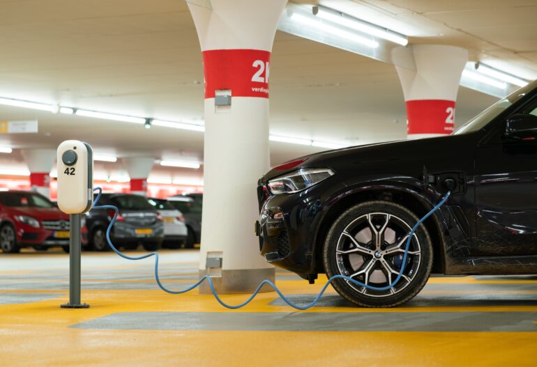 Stații de încărcare auto